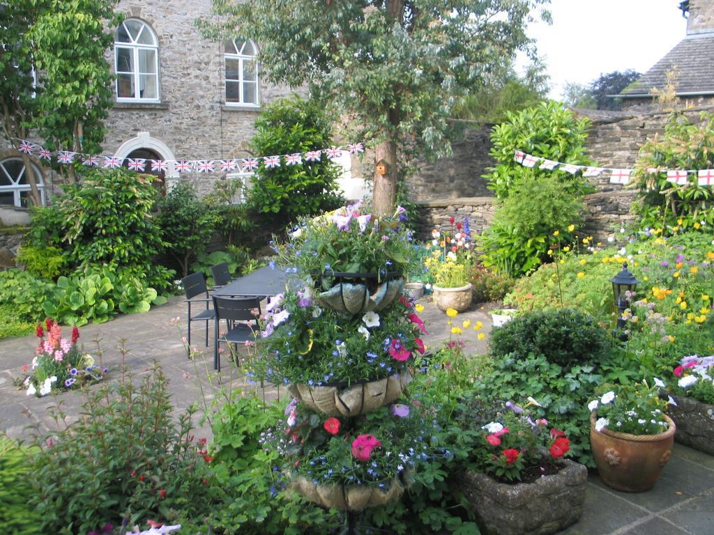 Clyde House Hotell Leyburn Exteriör bild